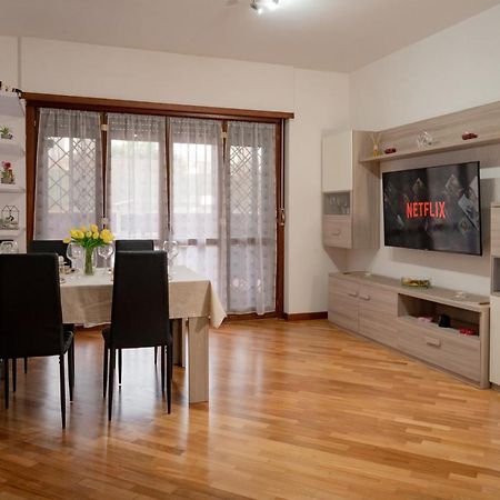 Suite Leonardo Relax Ф'юмічіно Екстер'єр фото
